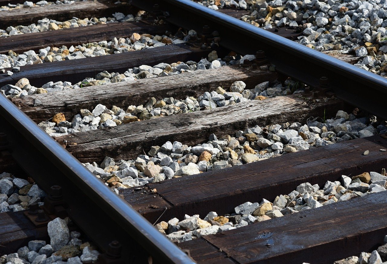 Mise en place des traverses : un aspect voie ferrée